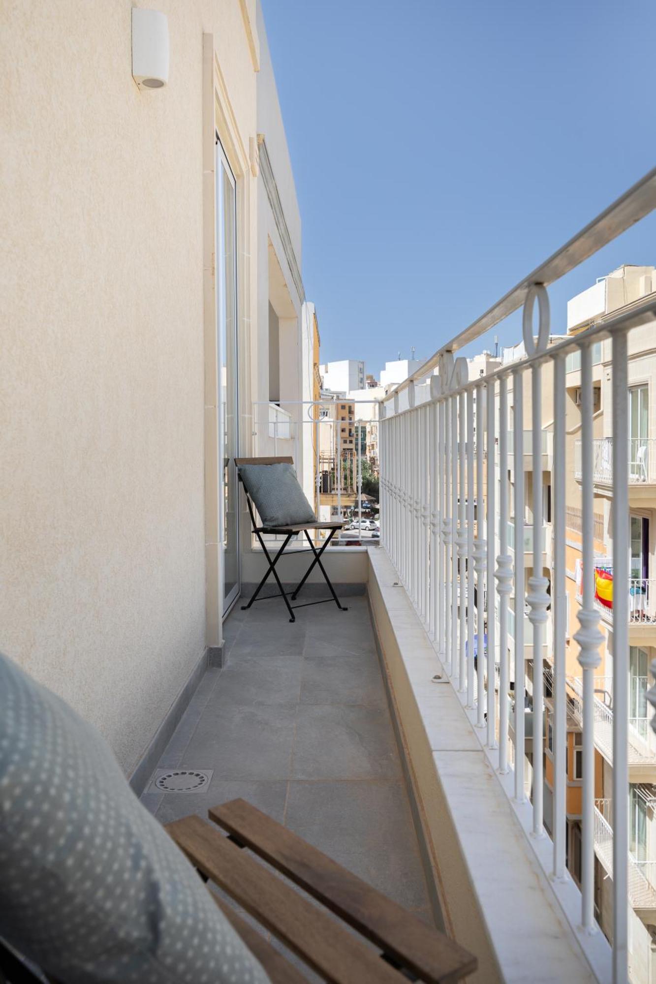 Edka Suites - Modern Sunlit 2Bd Apartments With Balconies - Close To Sliema Promenade, St Julian'S & St Georges Bay Gzira Esterno foto