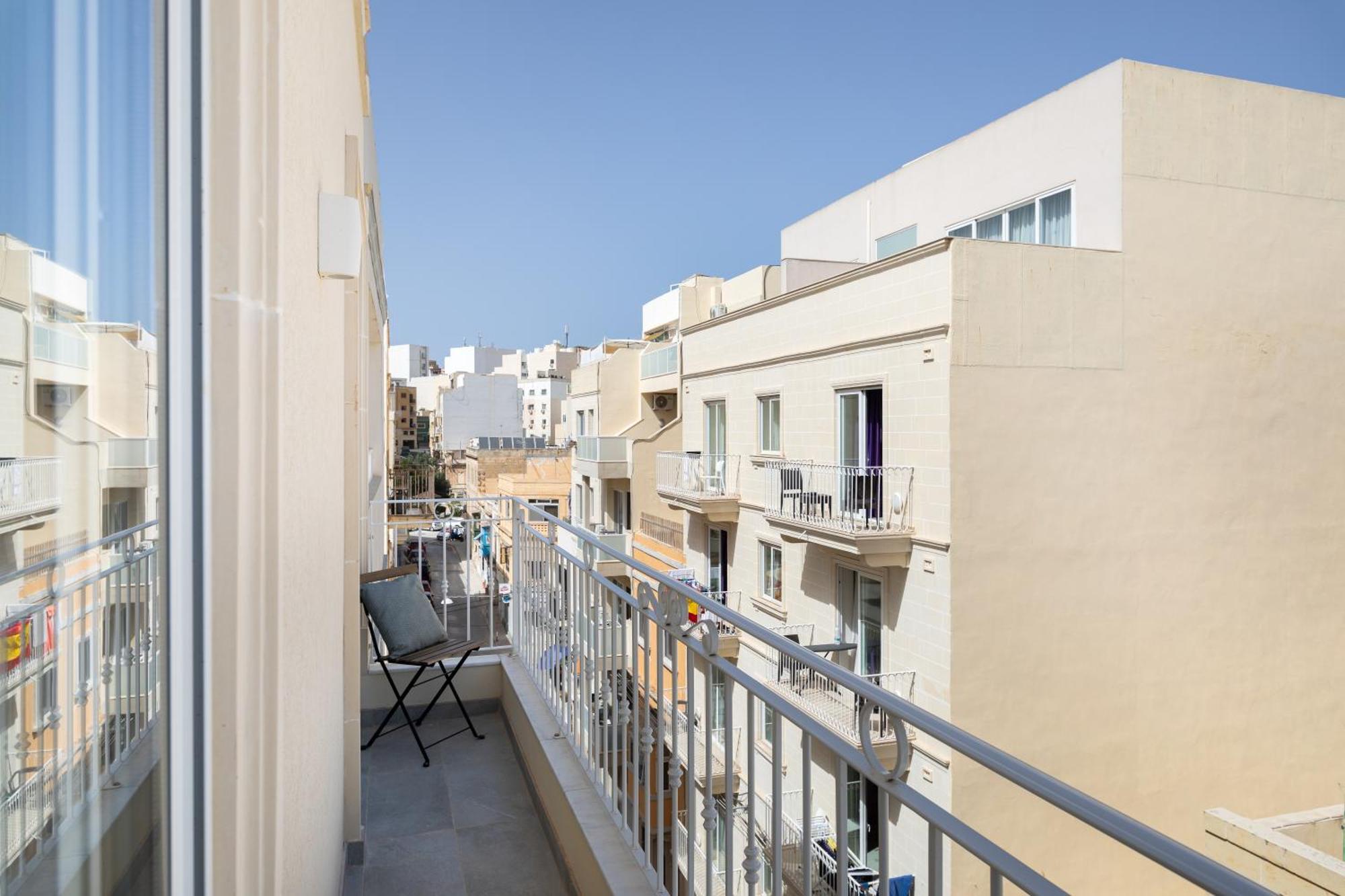 Edka Suites - Modern Sunlit 2Bd Apartments With Balconies - Close To Sliema Promenade, St Julian'S & St Georges Bay Gzira Esterno foto
