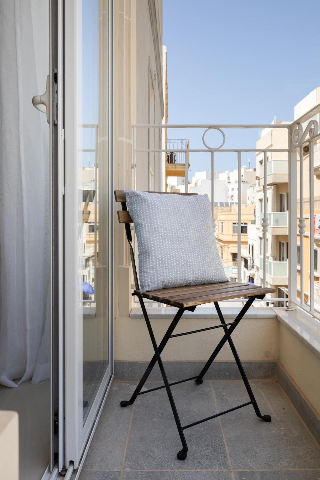 Edka Suites - Modern Sunlit 2Bd Apartments With Balconies - Close To Sliema Promenade, St Julian'S & St Georges Bay Gzira Esterno foto